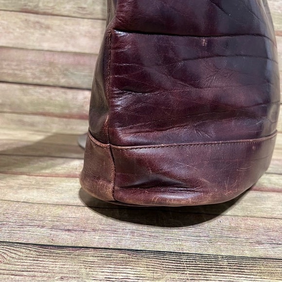 Orton Sydney Leather Tote - Picture 7 of 11